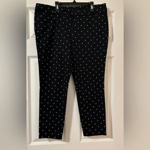 Old Navy Pixie Pant